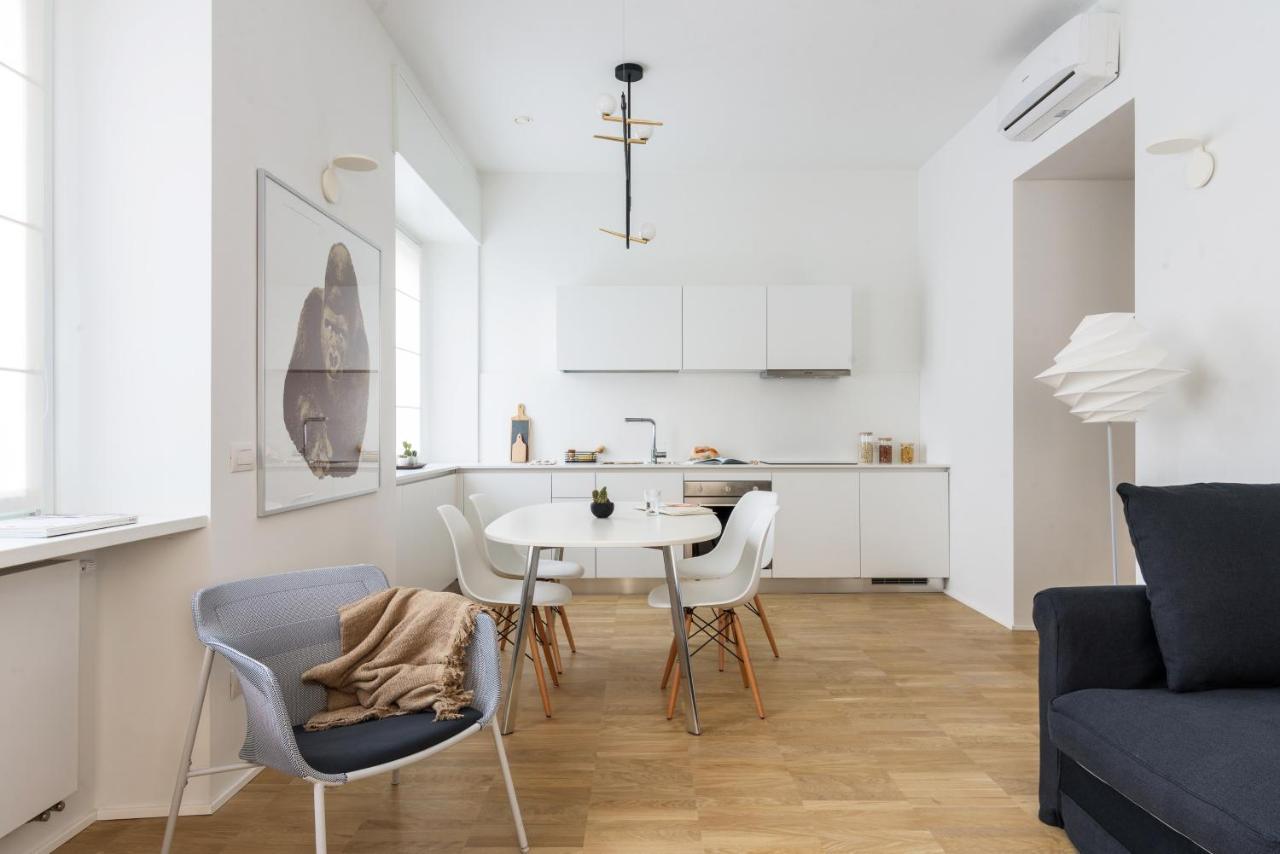 Homeathotel - San Nazaro Милано Екстериор снимка