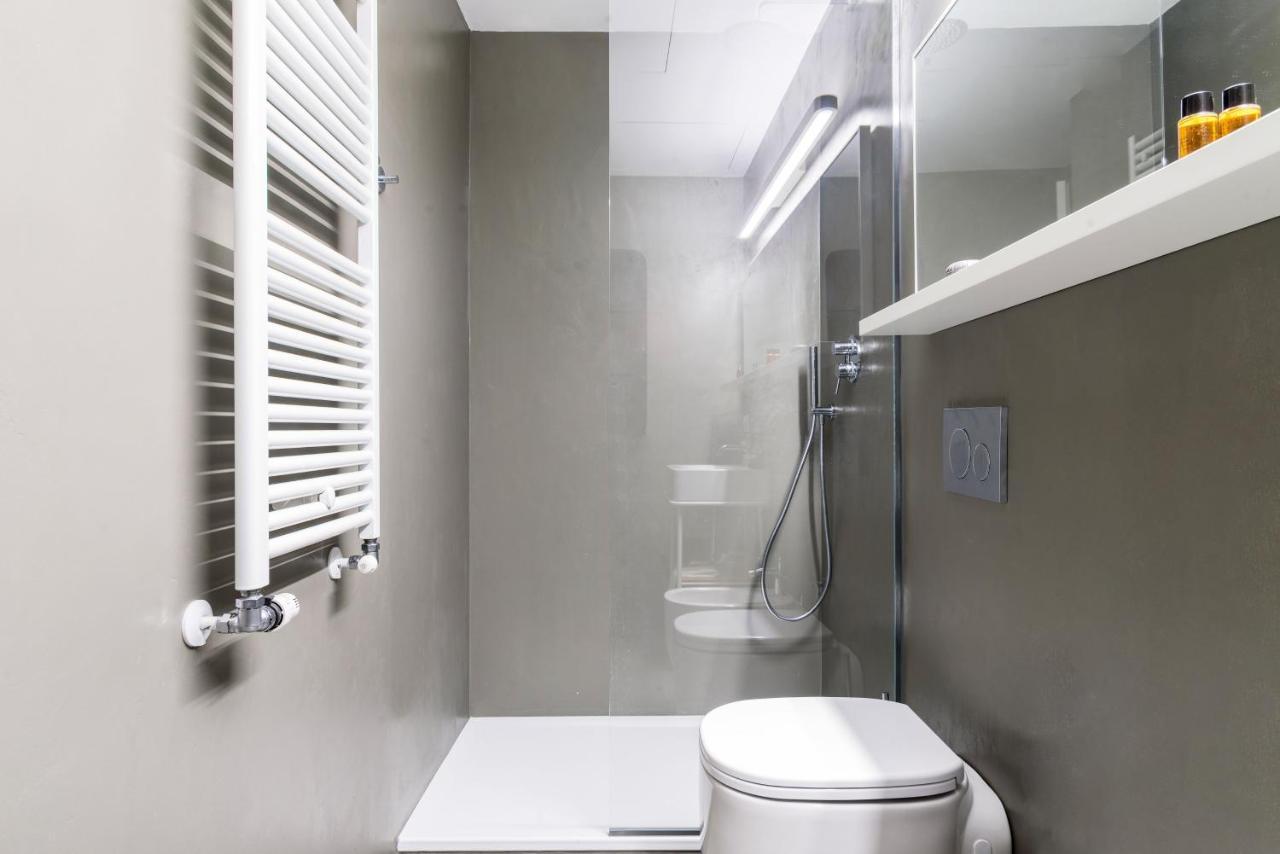 Homeathotel - San Nazaro Милано Екстериор снимка